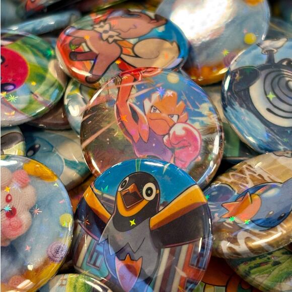 [STAR HOLO] x2 Pins or Magnets made from Pokemon Cards - Picture 1 of 1